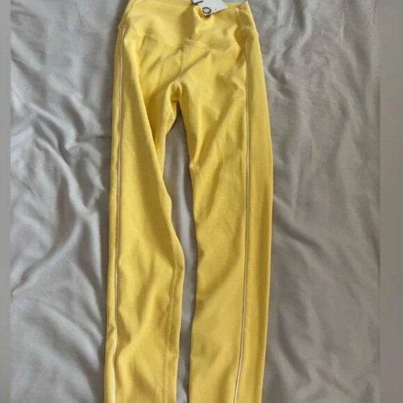 Wilo the Label Yellow Leggings - Picture 2 of 5